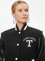 TOMMY HILFIGER Tjw Zip Off Sleeve Letterman Kadın Ceket ürününü fashadora.com.tr üzerinden güvenle satın alabilirsiniz.