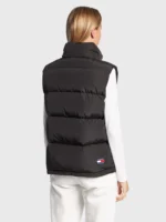 TOMMY JEANS Alaska Kadın Puffer Vest Yelek ürününü fashadora.com.tr üzerinden güvenle satın alabilirsiniz.