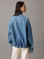 CALVIN KLEIN Easy Denim Bomber Ceket Kadın ürününü fashadora.com.tr üzerinden güvenle satın alabilirsiniz.